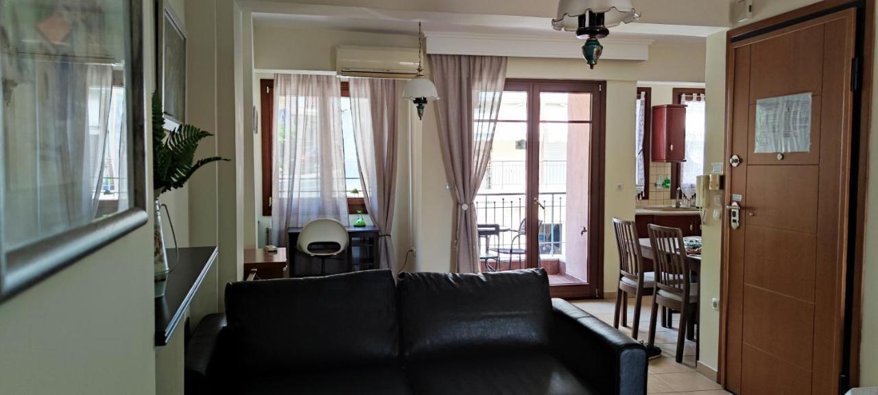Kripis Studio Thessaloniki Buitenkant foto