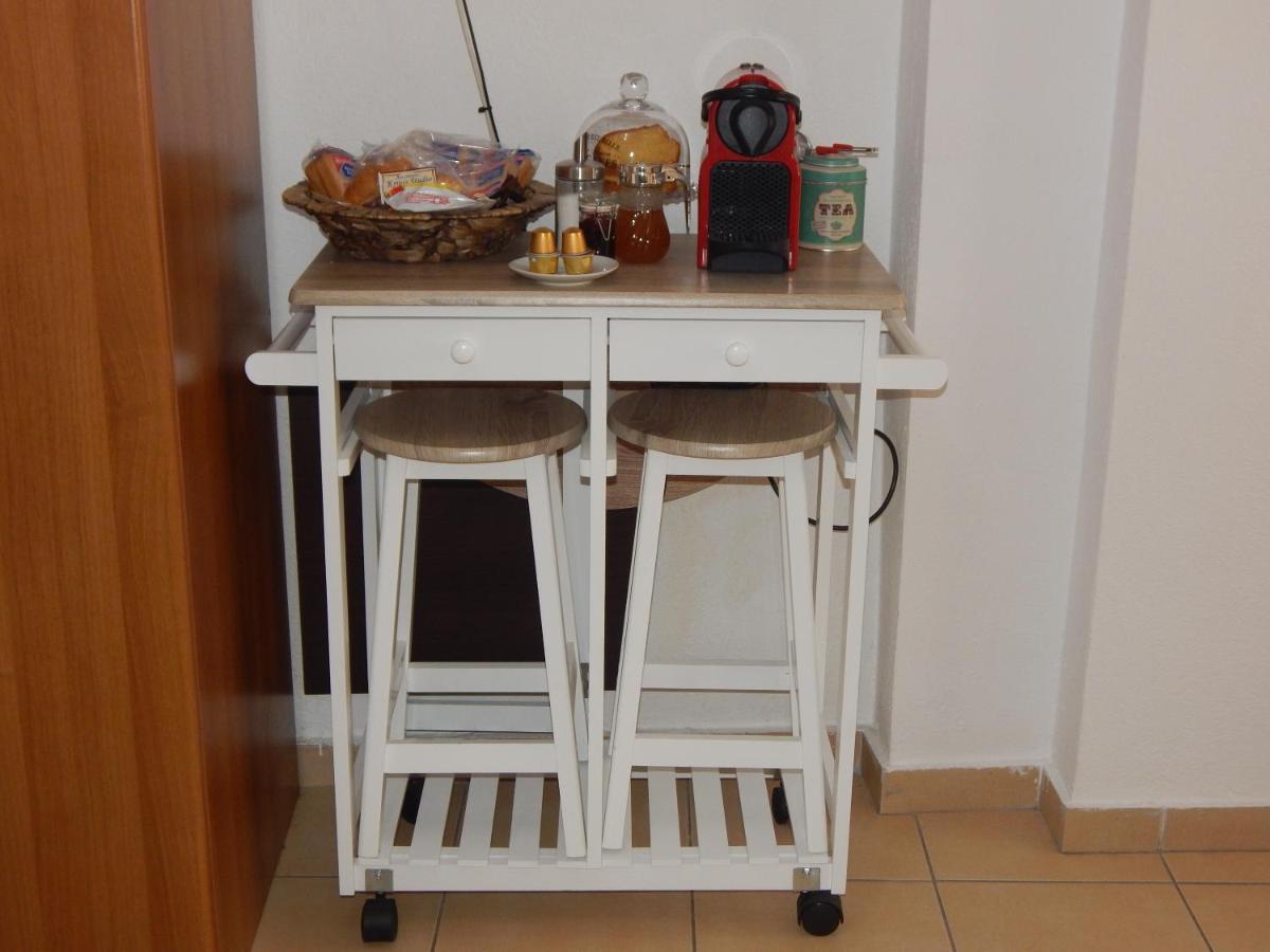 Kripis Studio Thessaloniki Buitenkant foto