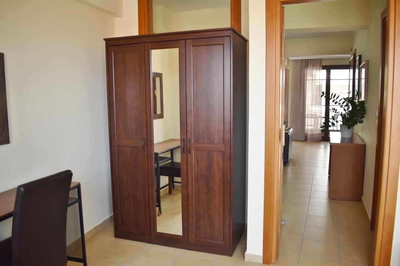 Kripis Studio Thessaloniki Buitenkant foto