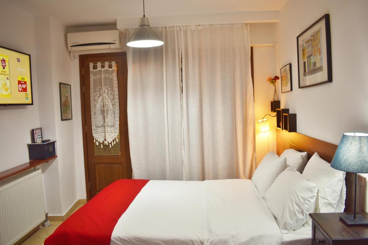 Kripis Studio Thessaloniki Buitenkant foto