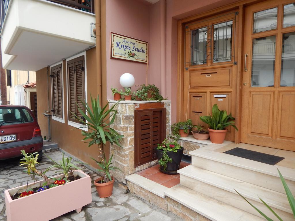 Kripis Studio Thessaloniki Buitenkant foto