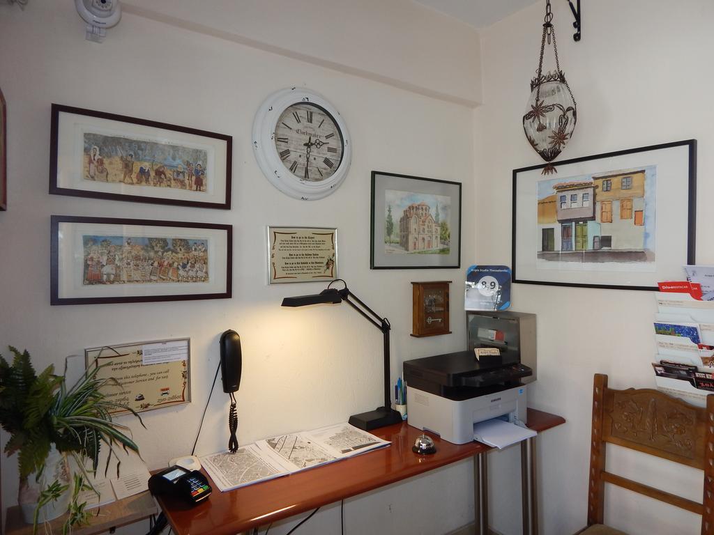 Kripis Studio Thessaloniki Buitenkant foto