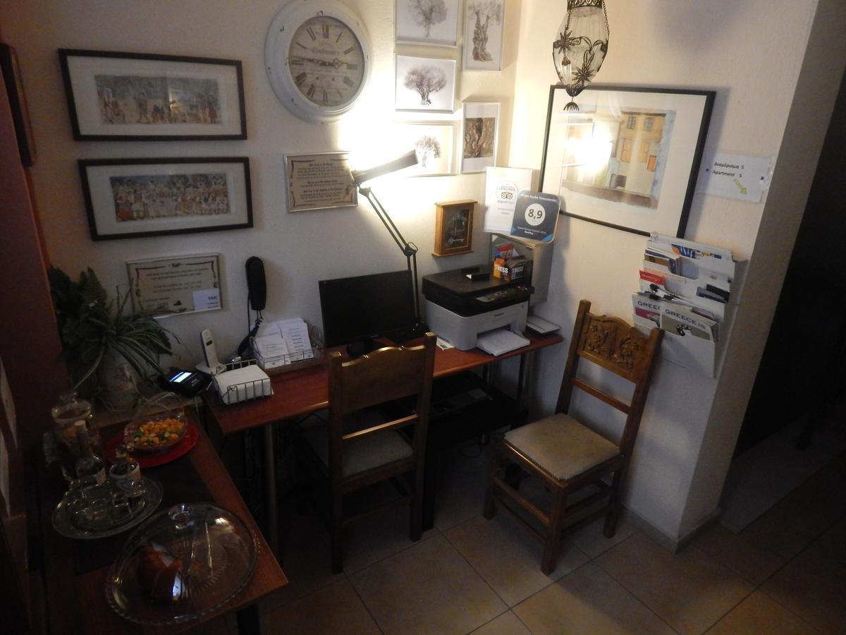Kripis Studio Thessaloniki Buitenkant foto
