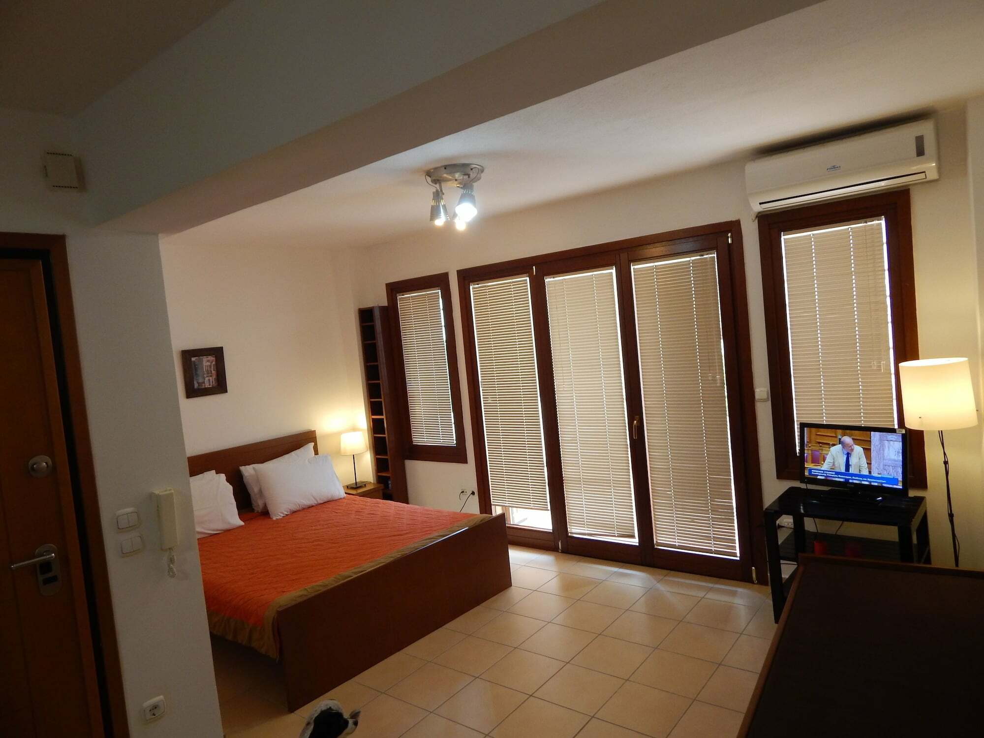 Kripis Studio Thessaloniki Buitenkant foto