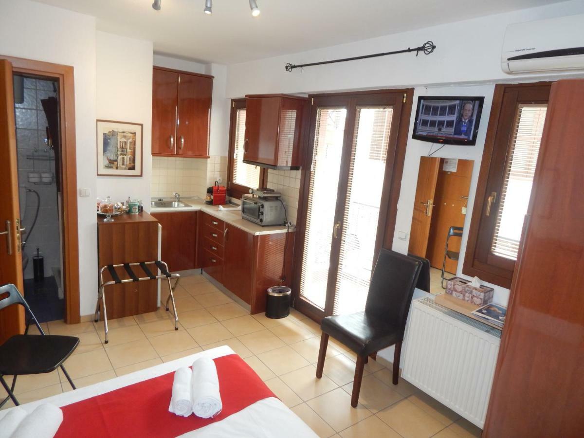 Kripis Studio Thessaloniki Buitenkant foto