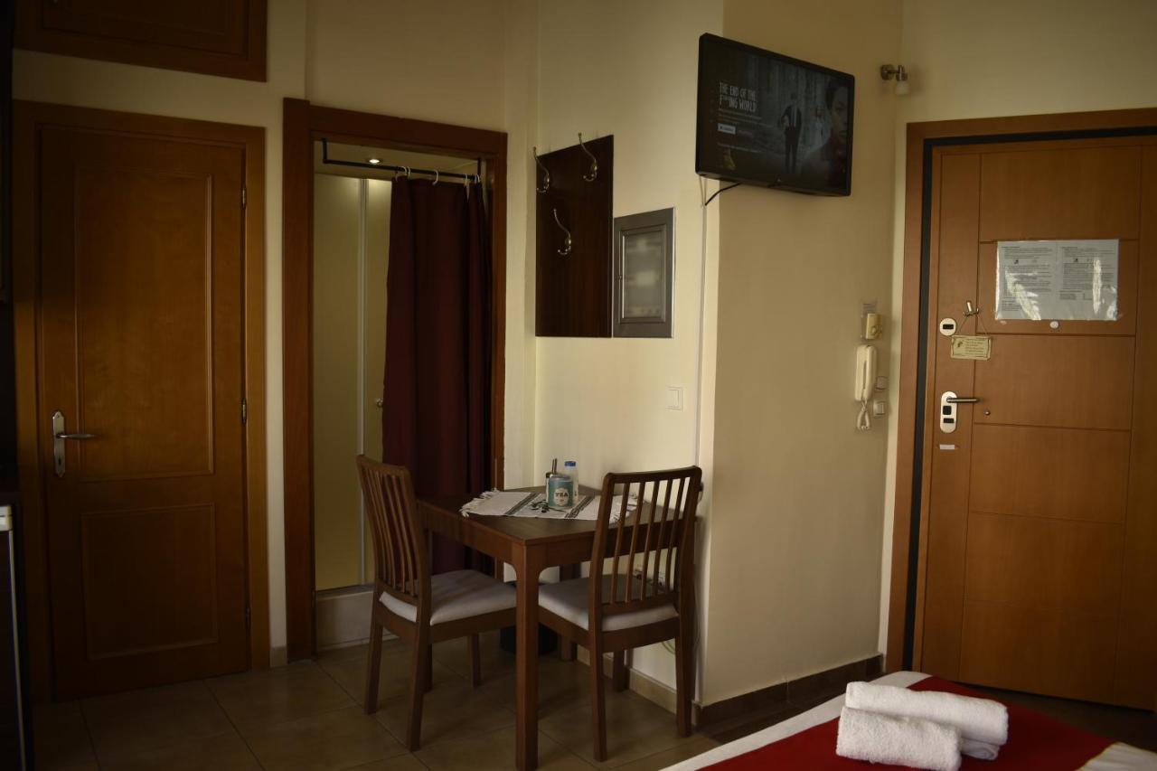 Kripis Studio Thessaloniki Buitenkant foto